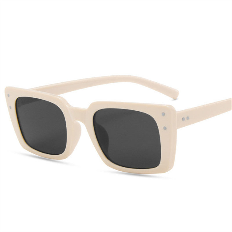 Trendy Sunglasses Mi Nail Small Frame Sunglasses - Echo Essence