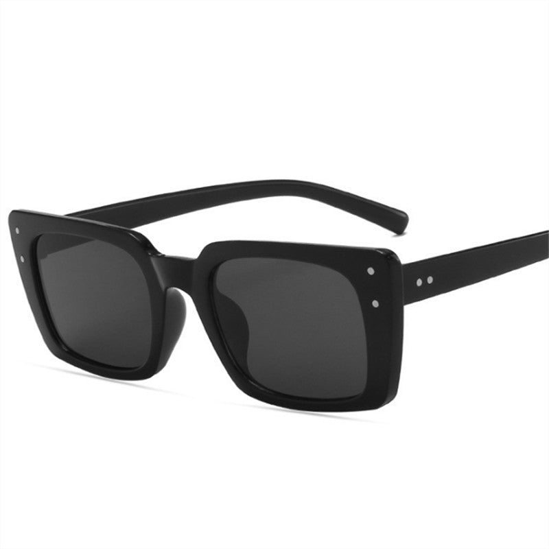 Trendy Sunglasses Mi Nail Small Frame Sunglasses - Echo Essence