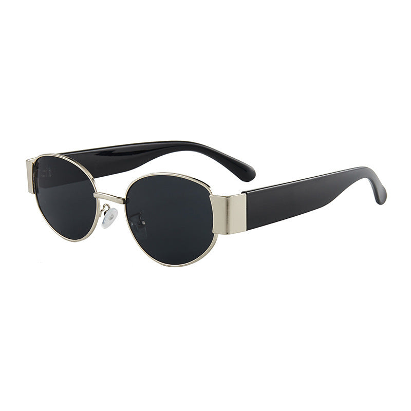 Trendy Small Frame Round Sunglasses - Echo Essence