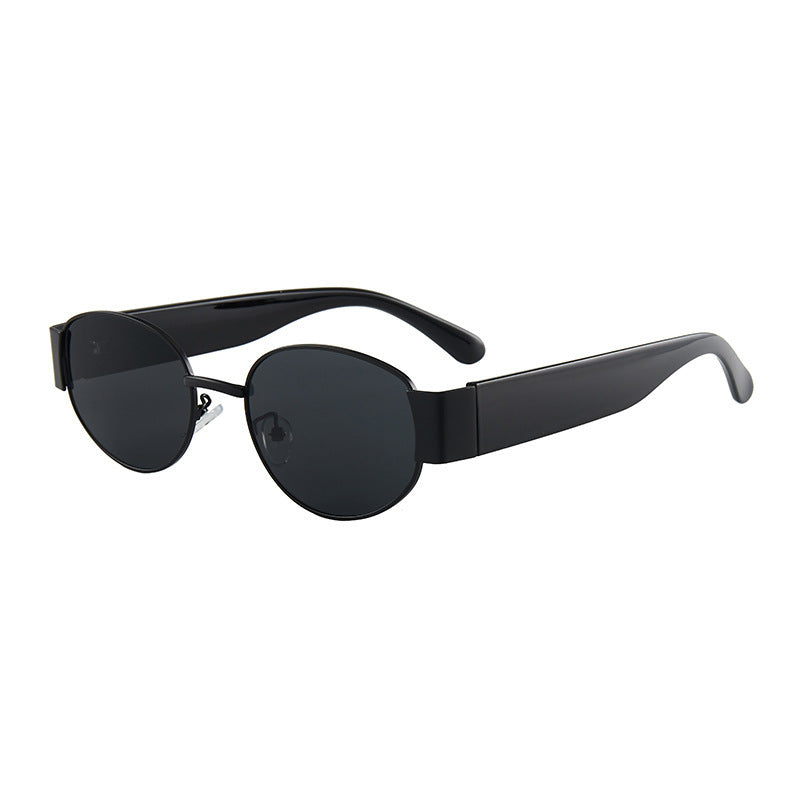 Trendy Small Frame Round Sunglasses - Echo Essence